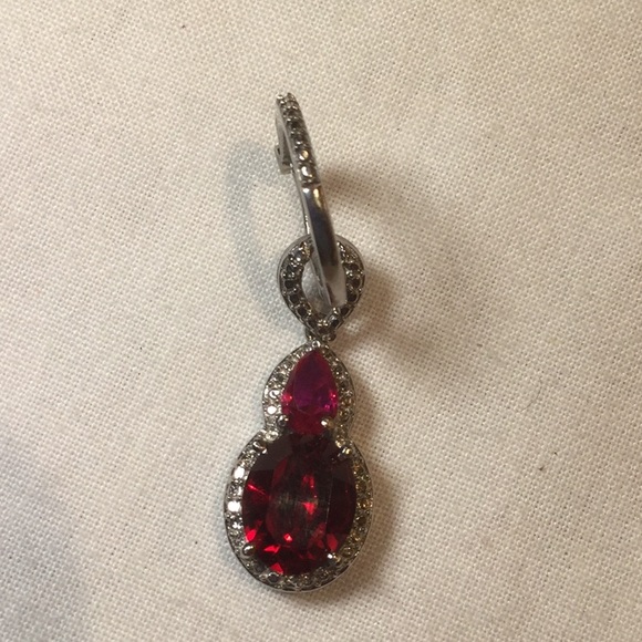 NWT Red Crystal dangle silver Hoop earrings - Picture 2 of 8